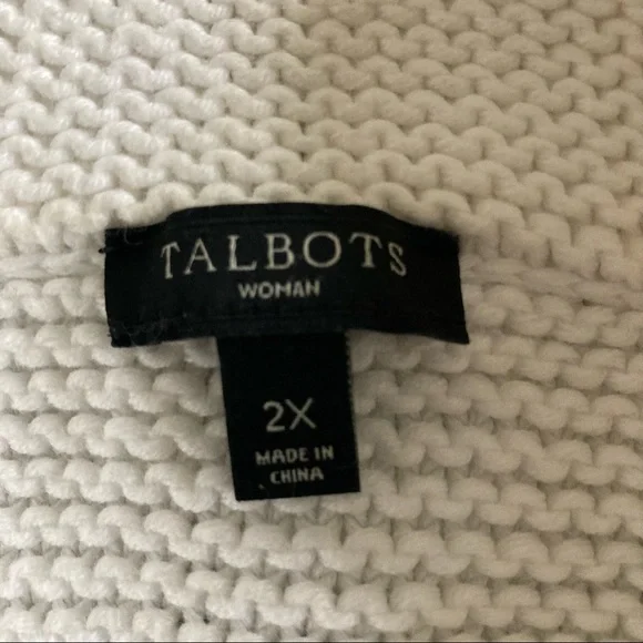 Talbots casual white knit sweater with front zipper and 3/4 length sleeves. - Picture 3 of 9
